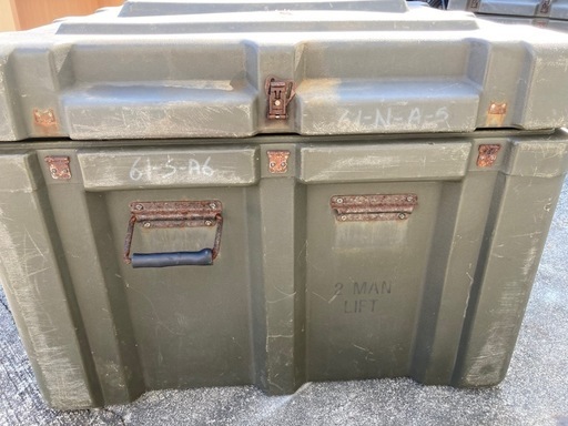 米軍　コンテナ　軽トラ荷台　屋外収納