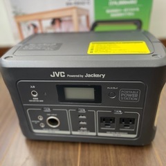 値下げしました。ポータブル電源 JVC BN-RB62　使用期間少ないです。サンドベージュカラー　jackery　100V　DC12V　USBの画像