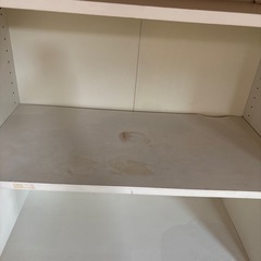 引き出し付きキャビネットの画像