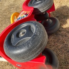 アンパンマンカー アンパンマン 手押し車の画像