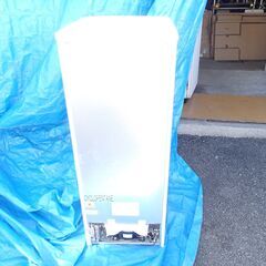 hf250211-009Z ヤマダ ノンフロン冷凍冷蔵庫 YRZ-F15J 中古 動作確認済み 156Lの画像