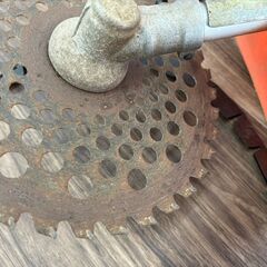 【中古】タナカ Tanaka PCG22EASP 刈払機 混合燃料 強制空冷2サイクルガソリンエンジン 排気量21.1mL 本体のみの画像