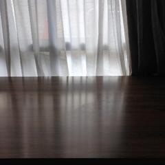 ダイニングテーブルの画像