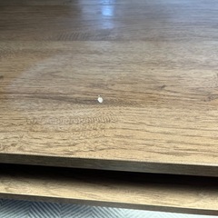 リビングテーブルの画像