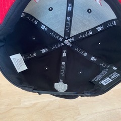 ニューエラWinmax 9FIFTY スナップバックキャップ ブラック/レッド
の画像