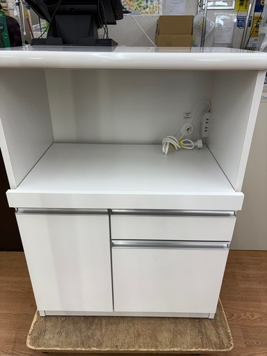 ジモティ来店特価!!】食器棚ホワイトJ-250246 (ジャングル滋賀草津店) 草津の収納家具《食器棚、キッチン収納》の中古あげます・譲ります｜ ジモティーで不用品の処分