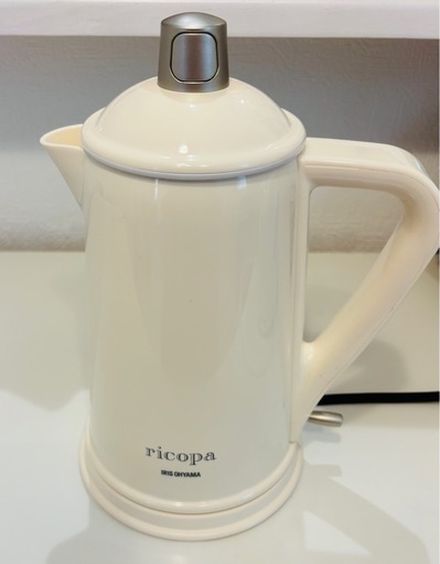 アイリスオーヤマ　電子ケトル　800ml