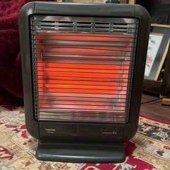 決まりました。TOSHIBA 電気ストーブの画像