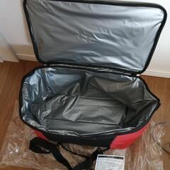 新品　クーラーバッグ　の画像