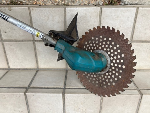 makita マキタ MUR182UD 刈払い機 18V 充電式草刈機 作動確認済 本体のみ