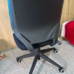 デスクチェアーの画像
