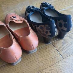 季節を選ばない履きやすい、歩きやすいバンプス。通勤、オフィスに良いです。2足まとめて。の画像