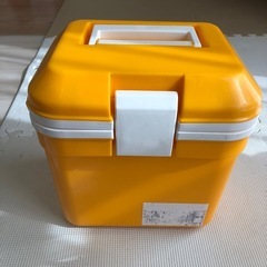クーラーボックスあげます！