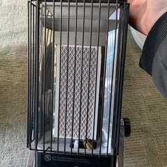 カセットボンベ式ポータブルヒーター