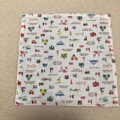 スタイ　バンダナ風　新品
の画像