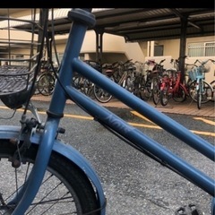 hamax製自転車用チャイルドシートつき自転車の画像