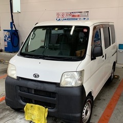 お話中❗️ 値引きしました❗️ダイハツ　ハイゼット　カーゴ　4WD