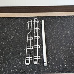 木製ハンガー、突っ張り棒他の画像