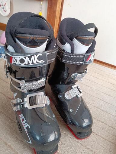 ATOMIC アトミックスキー ブーツ LIVE FIT70/27-27.5cm (Deco)  広島のスノーボードの中古あげます・譲ります｜ジモティーで不用品の処分