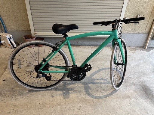 FUJI 自転車　28インチ　クロスバイク