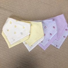 【商談中】スタイ　バンダナ風　新品