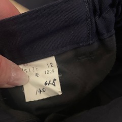 【卒業式、法事用】クリーニング済　
子供用スーツ　三点セット　サイズ140の画像