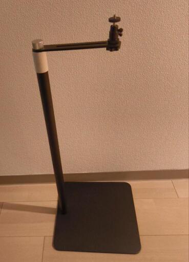 プロジェクター　スタンド　壁寄せ