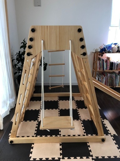 大型遊具　ジャングルジム