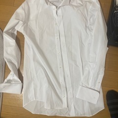 結婚式　新郎シャツ　フォーシスアンドカンパニー　前撮り