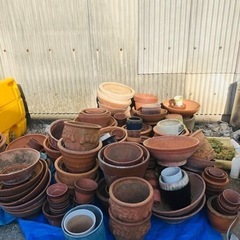 ☆何個もっていっても0円！☆ 概要欄確認必須！植木鉢 コンクリブロック 平らブロック  【ジ 0211-11】の画像