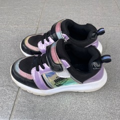 女の子　スニーカー　シューズ　靴　19cmの画像