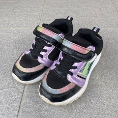 女の子　スニーカー　シューズ　靴　19cmの画像