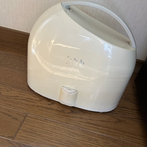コードレススチームアイロン