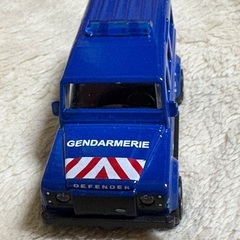 廃盤　マジョレットミニカー　ランクル　ディフェンダー110 ポリス車