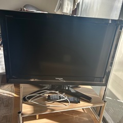東芝テレビ32型（地上波チューナー、リモコン付）の画像
