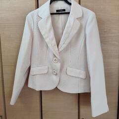 女性用スーツ