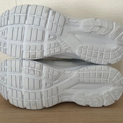 ランニングシューズ通学用、ジョギング用の画像