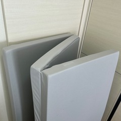 低反発
セミダブルマットレス