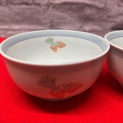 苺、葡萄/お椀/新品未使用/0円の画像
