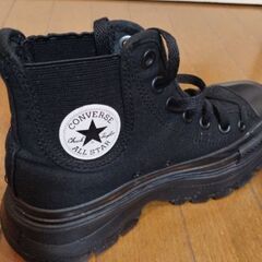 CONVERSE ALL STAR TREKWARE オールブラック ハイカットスニーカー - シンプル で スタイリッシュの画像