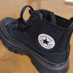 CONVERSE ALL STAR TREKWARE オールブラック ハイカットスニーカー - シンプル で スタイリッシュの画像