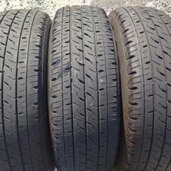 タイヤ　195/80R15 103/101N LT3本の画像