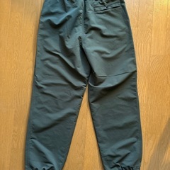 新品未使用　ナナミカ　カーキパンツの画像