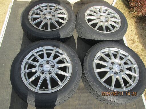 8000円に値下げですトヨタシエンタ　XP170 ？ 純正アルミホイール15インチ6J　5 穴スタットレスタイヤ付き　4本