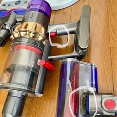 dyson ダイソン　掃除機　V11 　充電スタンドの画像