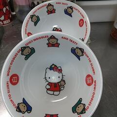 キティちゃんの食器