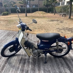 スーパーカブ50 原付バイクの画像