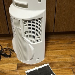 ①Panasonic 電気ファンヒーターの画像