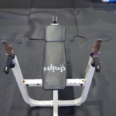 ベンチプレスの画像