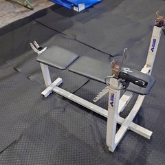 ベンチプレスの画像